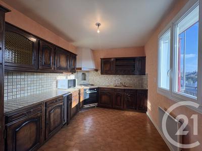 Maison - 74 m² - 4 pièces