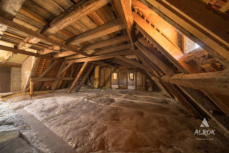 Maison - 583 m² - 16 pièces