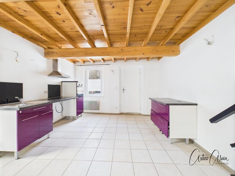 Maison de village - 83 m² - 4 pièces