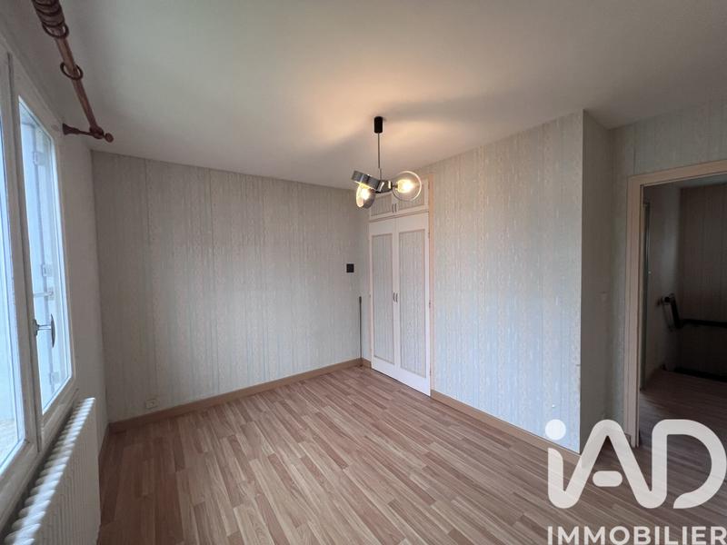 Maison - 101 m² - 5 pièces