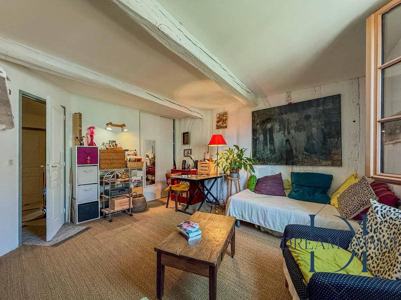 Maison ancienne - 180 m² - 8 pièces