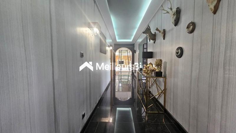 Propriété - 450 m² - 10 pièces