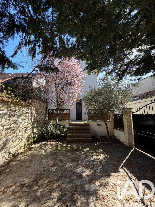 Maison de village - 107 m² - 5 pièces