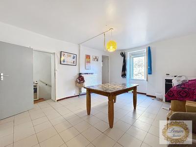 Maison ancienne - 95 m² - 4 pièces