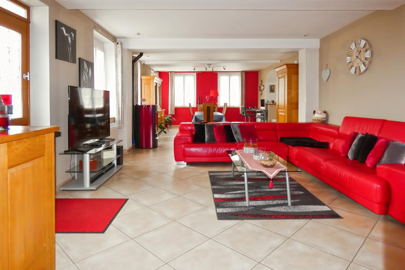 Maison - 193 m² - 8 pièces