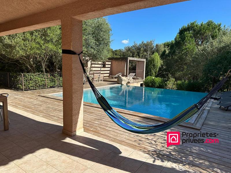 Maison - 108 m² - 4 pièces