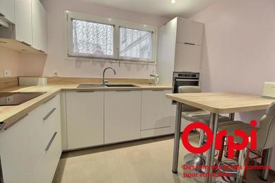 Appartement - 86 m² - 4 pièces