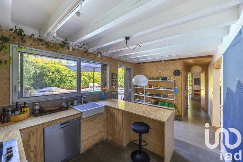 Maison - 169 m² - 6 pièces