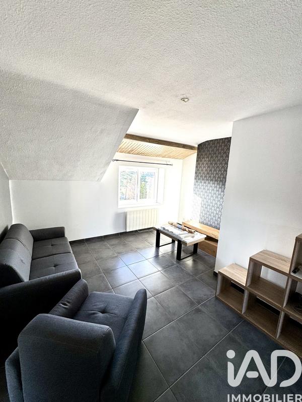 Appartement - 77 m² - 3 pièces