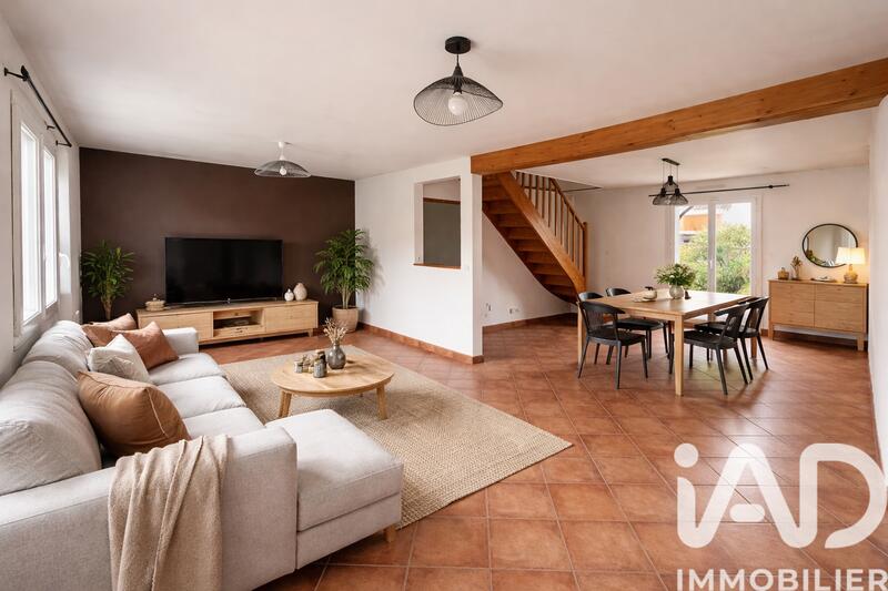 Maison - 134 m² - 5 pièces
