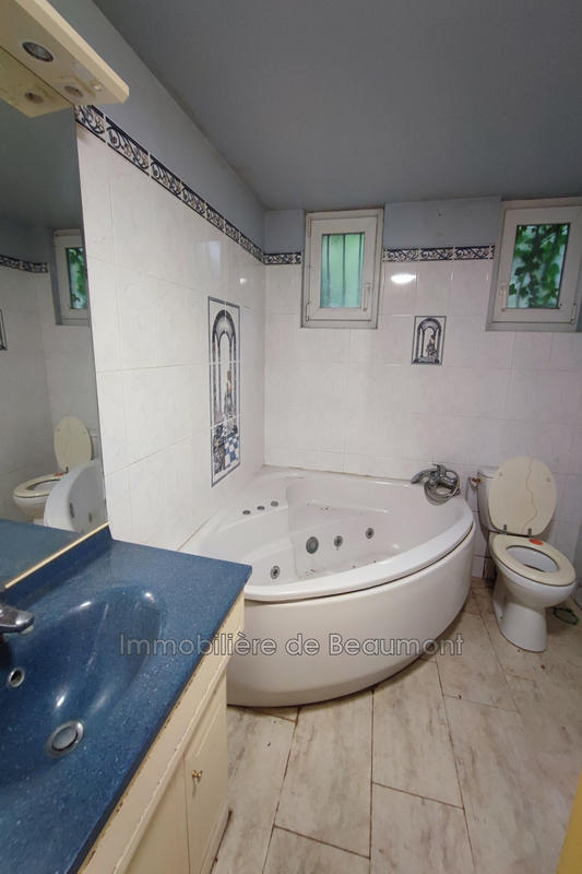 Maison - 290 m² - 10 pièces