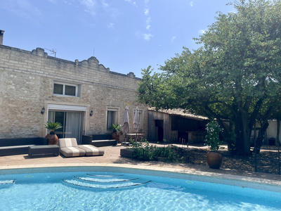 Maison ancienne - 232 m² - 7 pièces