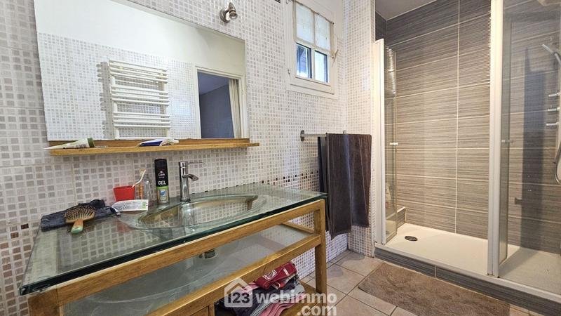 Maison - 171 m² - 6 pièces