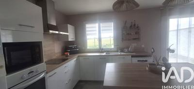 Maison - 90 m² - 4 pièces