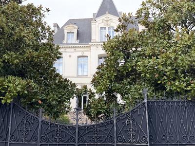 Appartement - 124 m² - 5 pièces