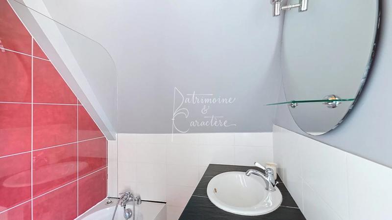 Villa - 186 m² - 9 pièces