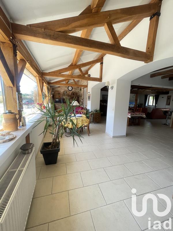 Maison - 208 m² - 7 pièces