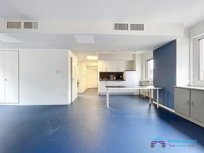 Bureau - 97 m²