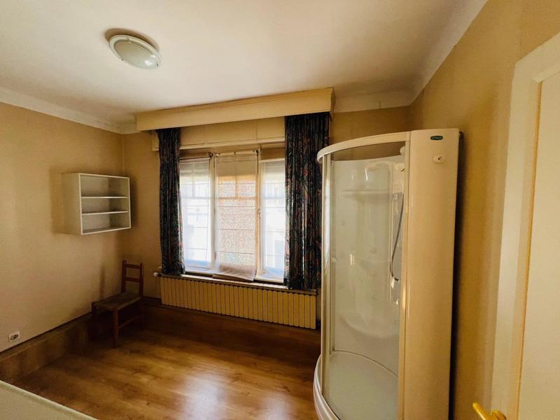 Maison - 207 m² - 8 pièces