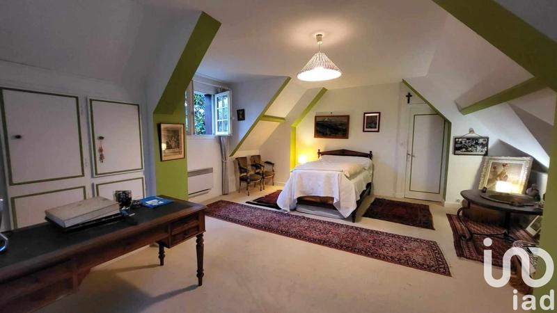 Maison - 169 m² - 6 pièces