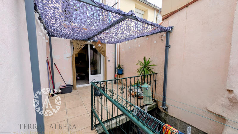 Villa - 104 m² - 6 pièces