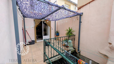 Villa - 104 m² - 6 pièces