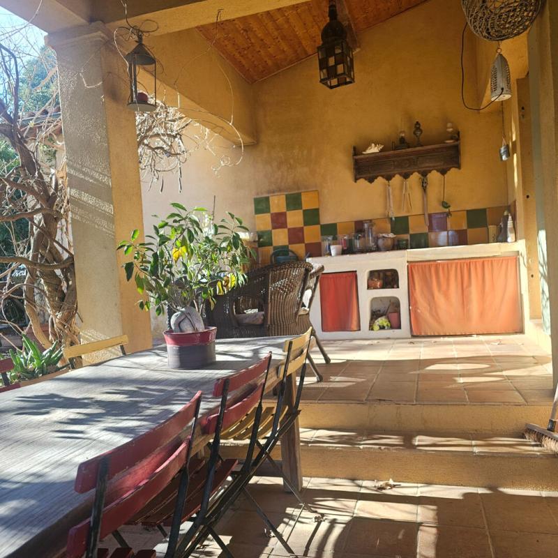 Villa - 165 m² - 6 pièces