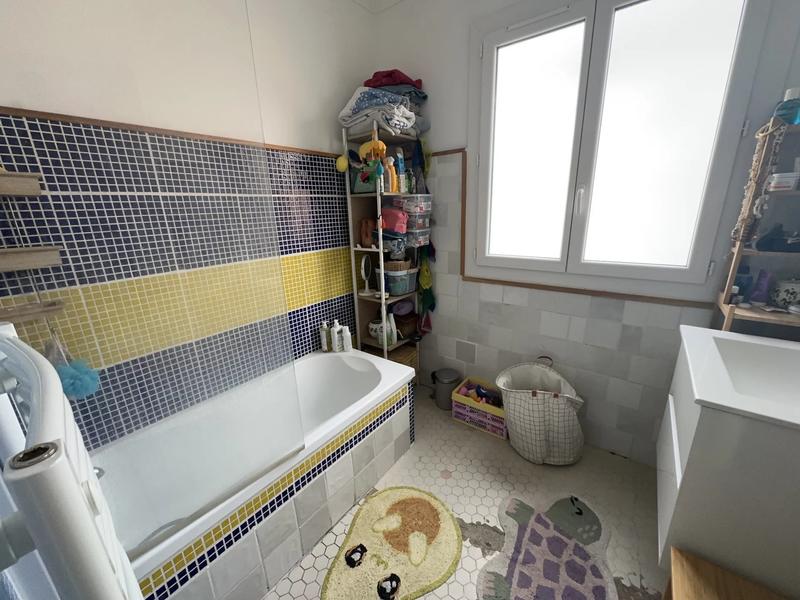 Appartement - 96 m² - 4 pièces