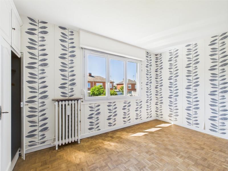 Maison - 77 m² - 4 pièces