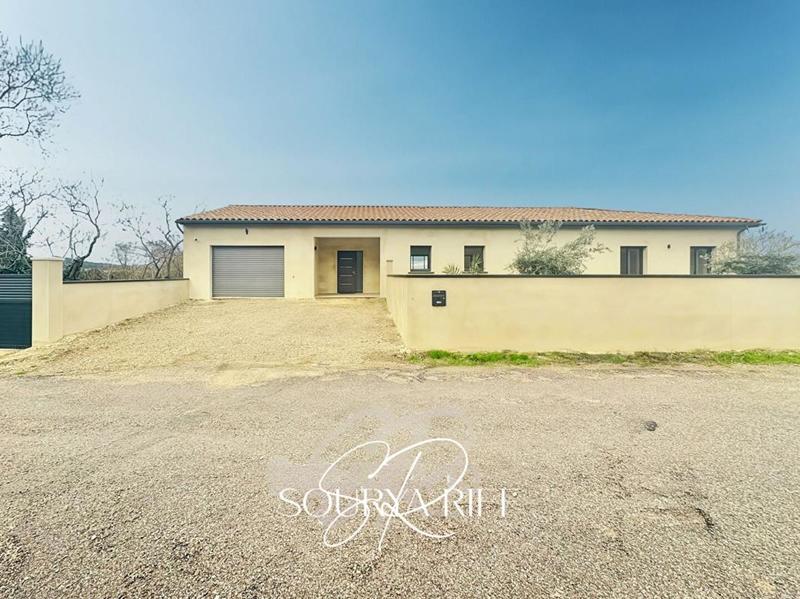 Maison - 150 m² - 5 pièces