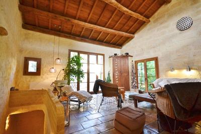 Maison en pierre - 142 m² - 4 pièces