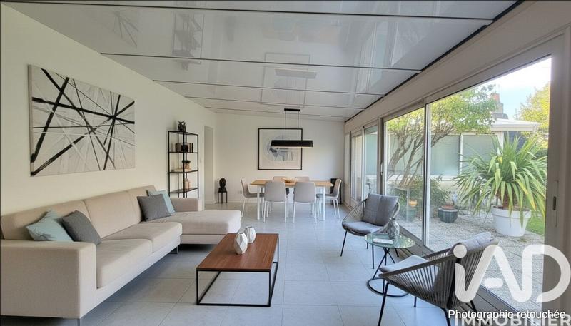 Maison - 94 m² - 5 pièces