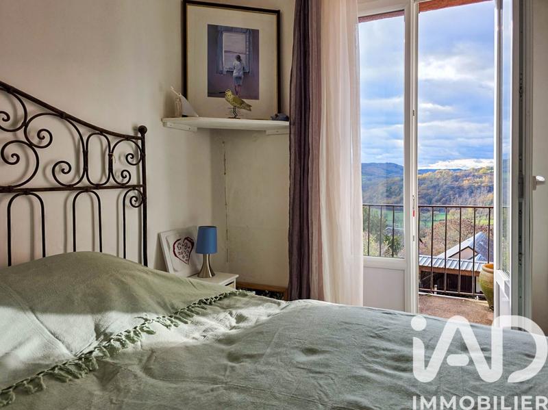 Maison de village - 89 m² - 6 pièces