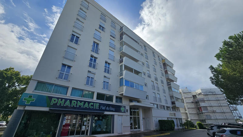 Appartement - 90 m² - 4 pièces