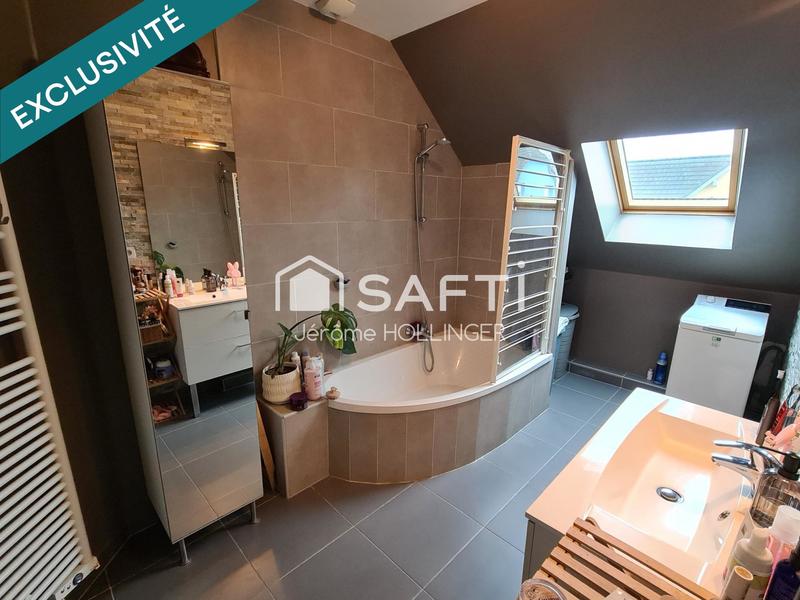 Maison - 105 m² - 4 pièces