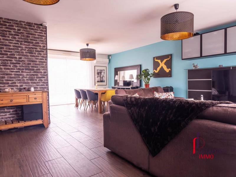 Maison - 121 m² - 5 pièces