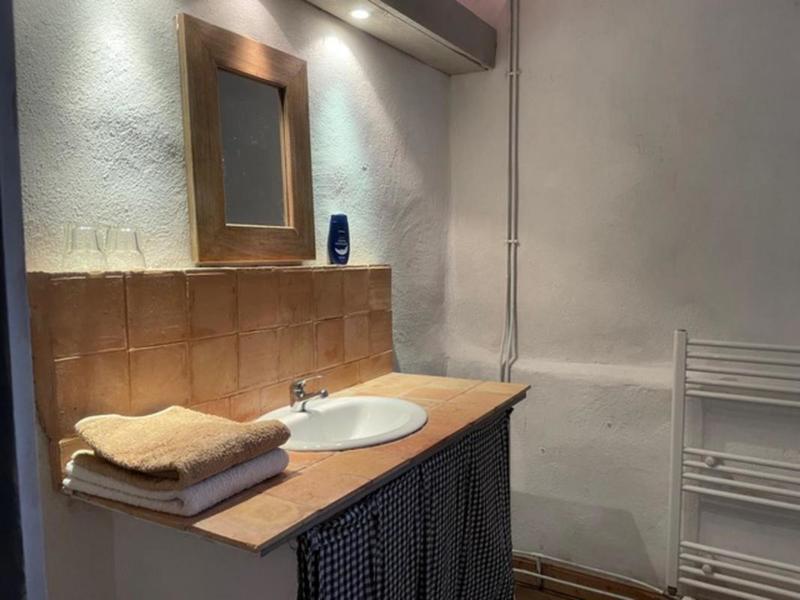 Maison en pierre - 450 m² - 12 pièces