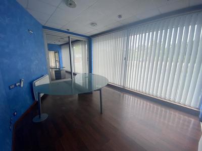 Local d'activité / Entrepôt - 350 m²