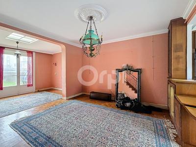 Maison - 95 m² - 4 pièces