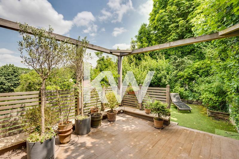 Maison - 195 m² - 6 pièces