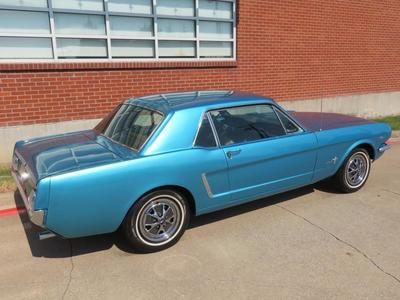 Ford Mustang Coupe V8 01.76.63.32.16