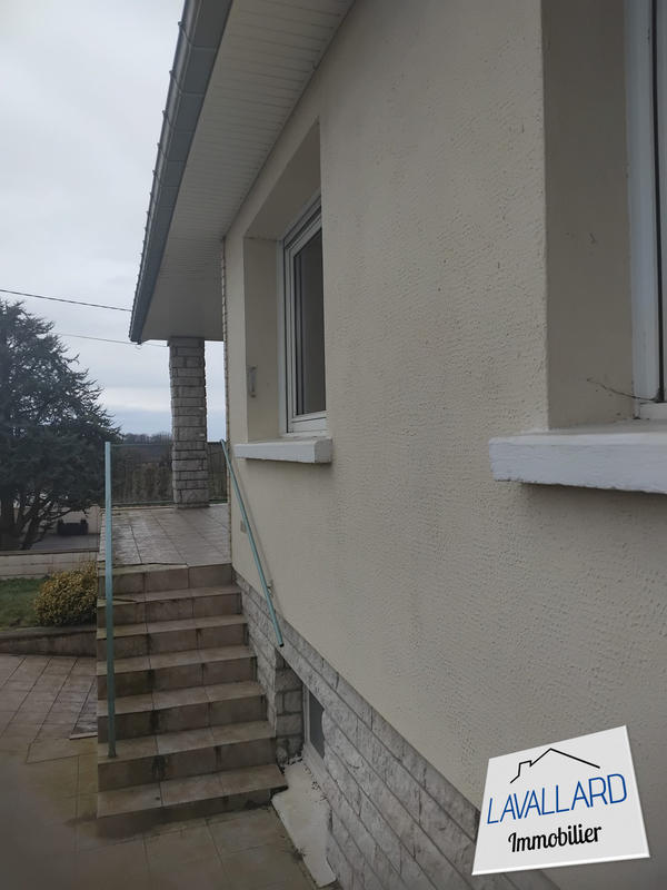 Maison traditionnelle - 90 m² - 5 pièces