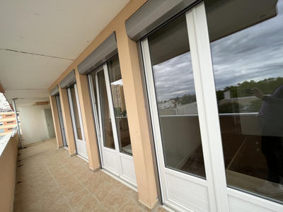 Appartement - 76 m² - 4 pièces