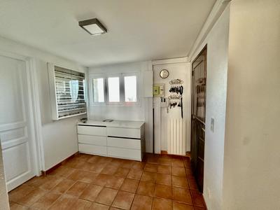 Maison - 220 m² - 9 pièces