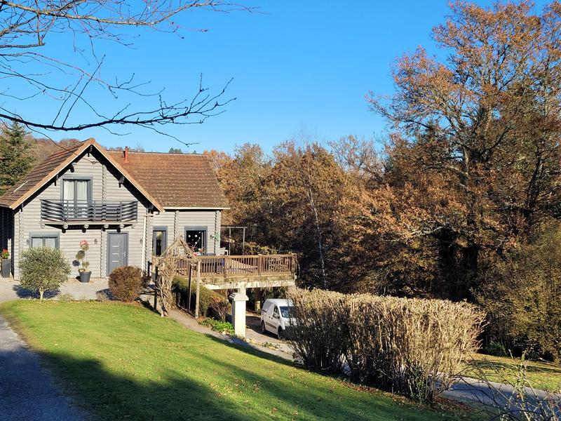 Châlet - 150 m² - 7 pièces