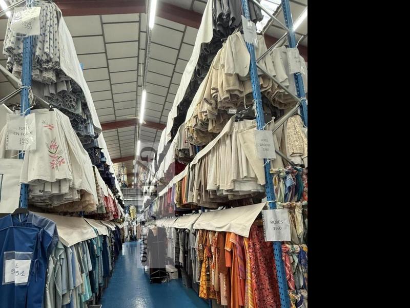 Entrepôt - 4 050 m²