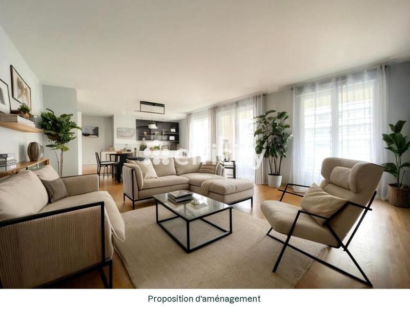 Appartement - 140 m² - 5 pièces