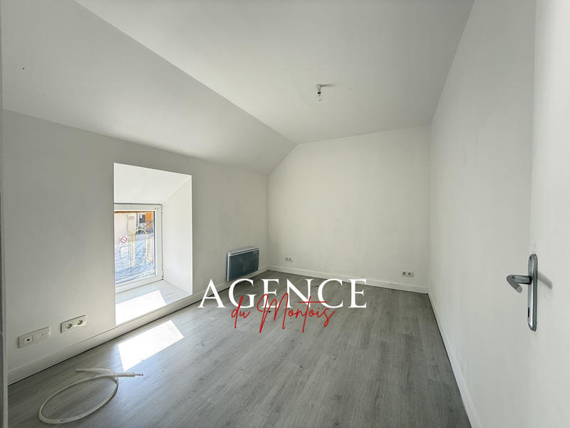 Maison - 97 m² - 5 pièces