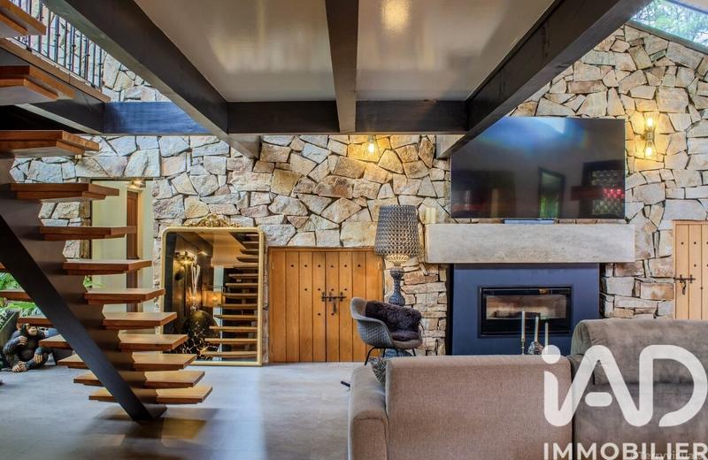 Maison de maîtres - 211 m² - 5 pièces