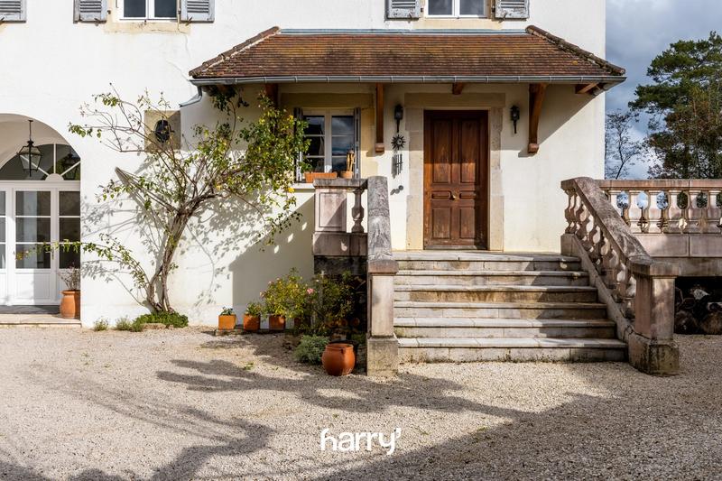 Bastide - 410 m² - 11 pièces